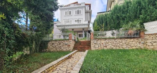 Tirane, shitet Vile 950.000 Euro (TEG)