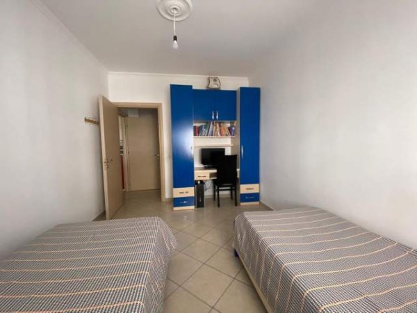 Tirane, shitet apartament 2+1+A+BLK Kati 5, 107 m² 113.000 Euro (Rruga 3 Deshmoret)