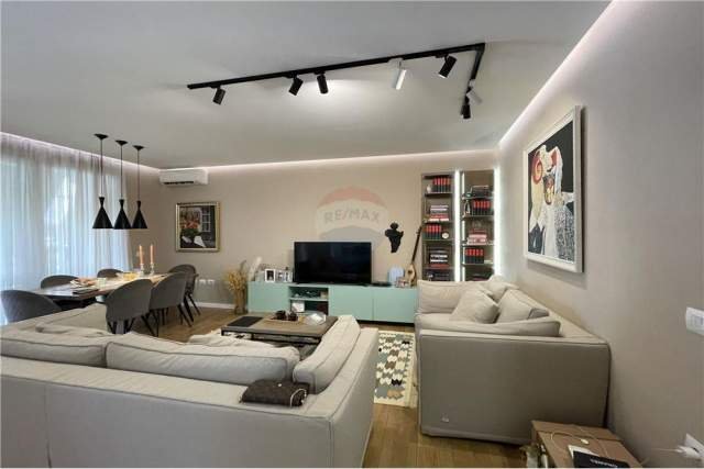 Tirane, ofert apartament 2+1+BLK Kati 3, 95 m² 190.000 Euro (kodra e diellit)