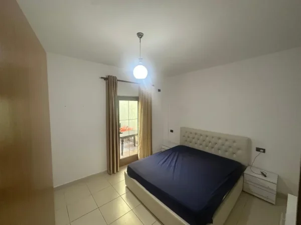 Tirane, jepet me qera apartament 1+1 Kati 1, 60 m² 500 € (Selvia)
