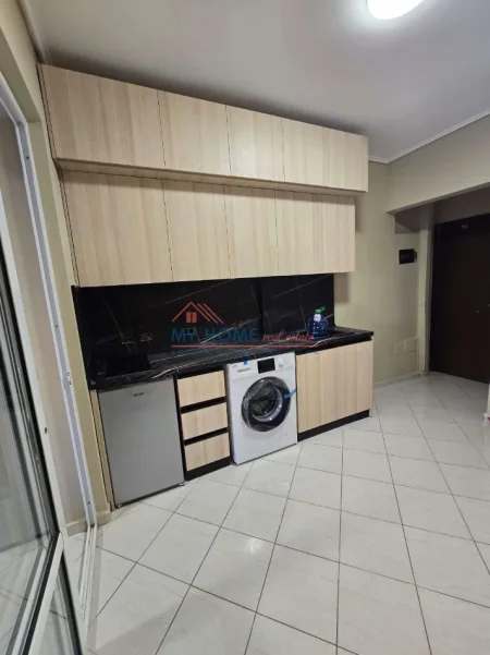 Tirane, jepet me qera garsonier 1+1+Ballkon Kati 2, 60 m² 480 € (Inxhinieria e Ndertimit)