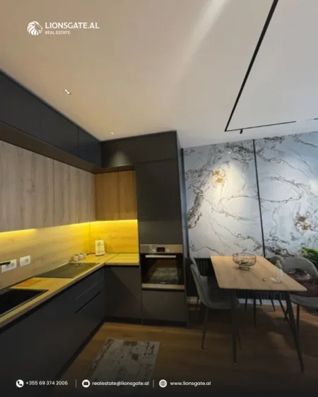 Tirane, jepet me qera apartament 1+1 Kati 6, 70 m² 800 € 