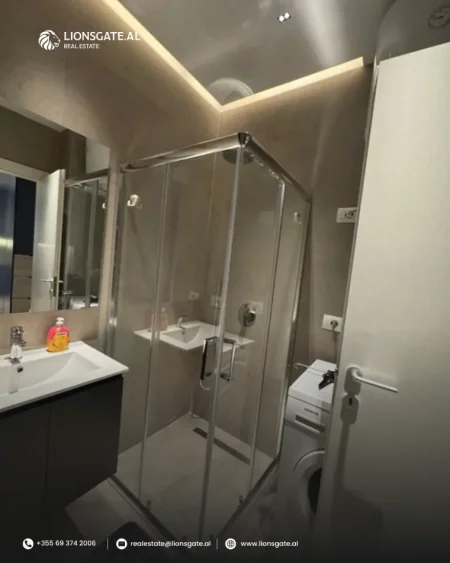 Tirane, jepet me qera apartament 1+1 Kati 6, 70 m² 800 € 