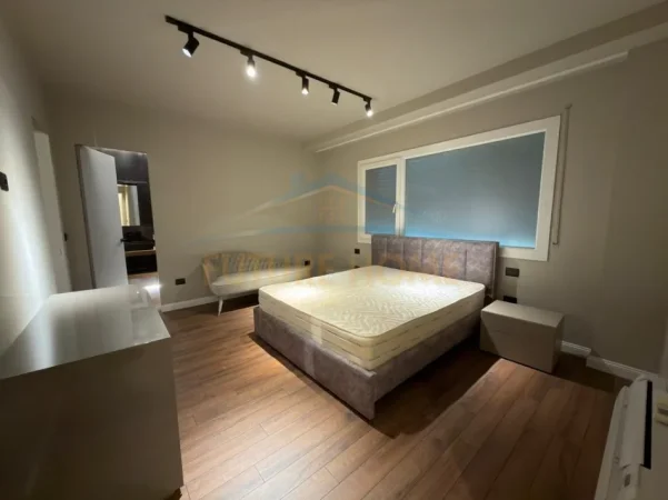 Tirane, shitet apartament 3+1 Kati 1, 174 m² 550.000 € (Rezidenca Long Hill, Tiranë.)