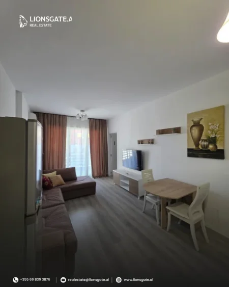 Tirane, jap me qera apartament 1+1+Aneks+Ballkon , 75 m² 550 € 