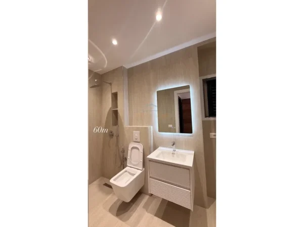 Tirane, shitet 1+1 Kati 4, 60 m² 155.000 € (21 Dhjetori)