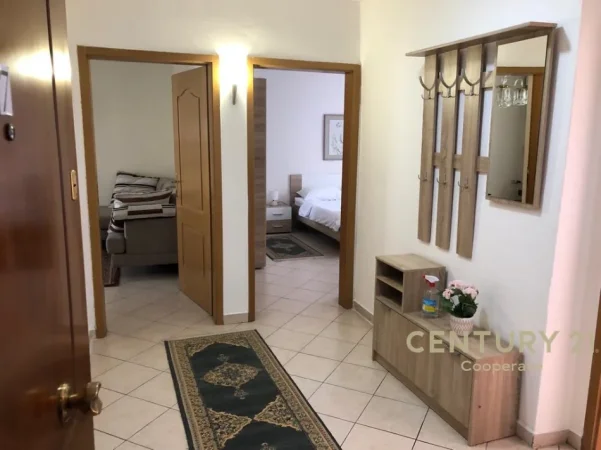 Tirane, shitet apartament 3+1 Kati 3, 80 m² 208.000 € (Rruga Mihal Grameno)
