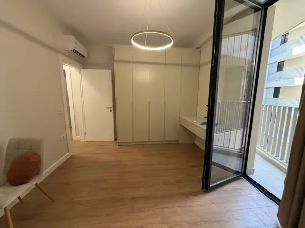 Tirane, jepet me qera apartament 2+1+Aneks+Ballkon , 116 m² 1.250 € (Mine Peza)