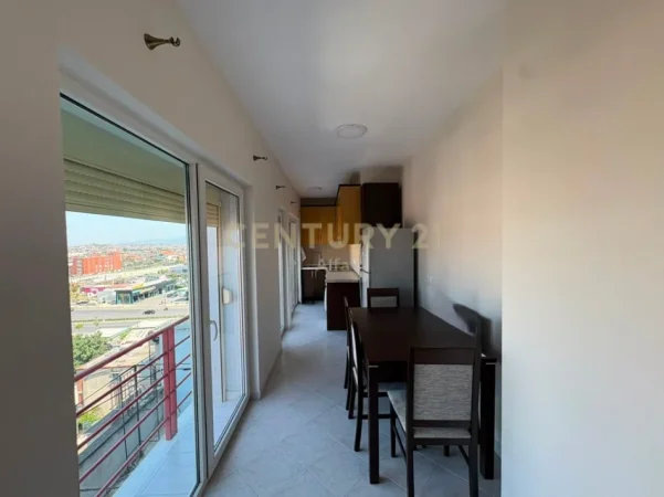Tirane, jepet me qera apartament+verande | Penthouse 2+1+Ballkon Kati 8, 115 m² 1.500 € (Rruga Dritan Hoxha)