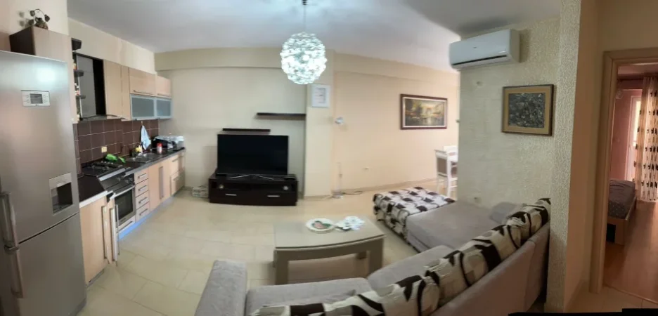 Tirane, jepet me qera apartament 2+1+Ballkon Kati 3, 115 m² 650 € (Jordan Misja)