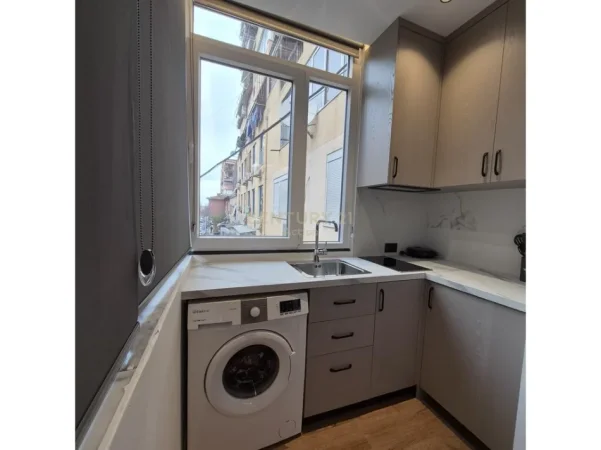Tirane, shitet apartament 2+1 Kati 2, 80 m² 240.000 € (Siri Kodra)