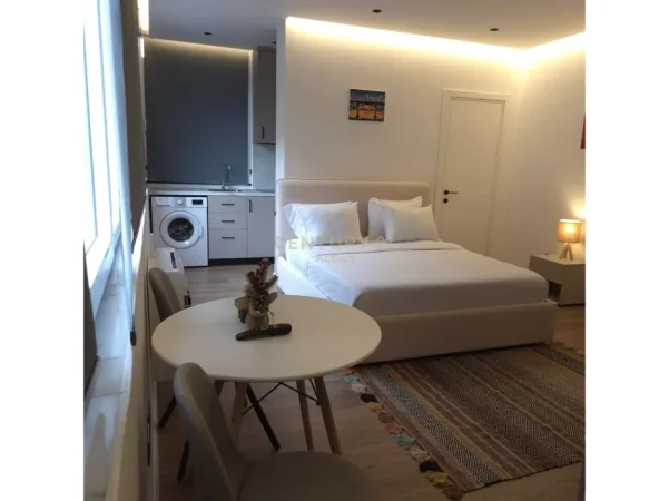 Tirane, shitet apartament 2+1 Kati 2, 80 m² 240.000 € (Siri Kodra)