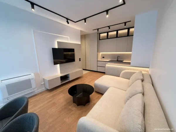 Tirane, jepet me qera apartament 1+1 Kati 8, 70 m² 835 € (Xhanfize Keko)