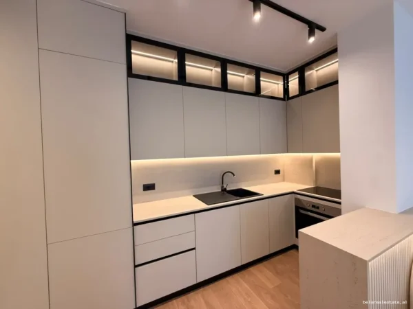 Tirane, jepet me qera apartament 1+1 Kati 8, 70 m² 835 € (Xhanfize Keko)