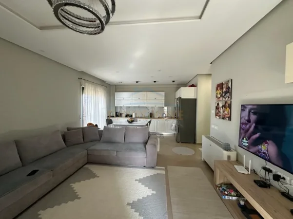 Tirane, shitet apartament 2+1 Kati 6, 117 m² 250.000 € (Green City Residence, Unaza e Re)