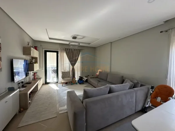 Tirane, shitet apartament 2+1 Kati 6, 117 m² 250.000 € (Green City Residence, Unaza e Re)