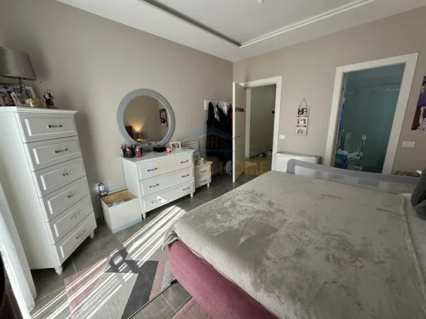 Tirane, shitet apartament 2+1 Kati 6, 117 m² 250.000 € (Green City Residence, Unaza e Re)