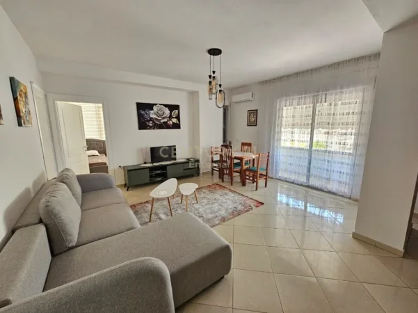 Tirane, jepet me qera apartament 2+1 Kati 6, 85 m² 700 € (mine peza)