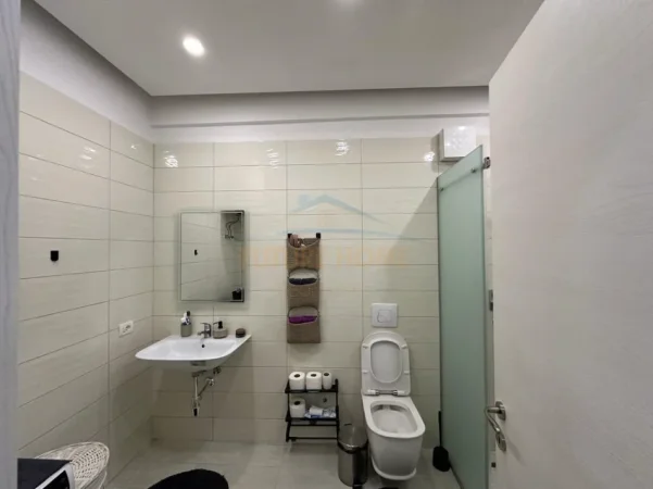 Tirane, shitet apartament 2+1 Kati 6, 117 m² 250.000 € (Green City)