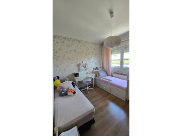 Tirane, shitet apartament 2+1 Kati 7, 98 m² 330.000 € (stadiumi air albania)