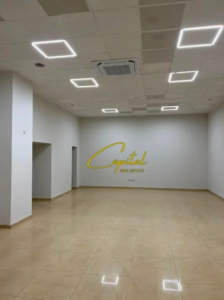 Tirane, jepet me qera dyqan Kati 0, 70 m² 1.200 € (PROKURORIA E TIRANES)