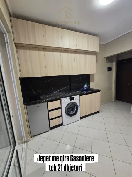 Tirane, jepet me qera Studio , 
