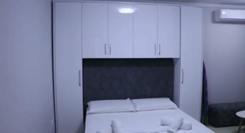 Durres, shitet 2+1 . Super mobilim 220.000 €(GOLEM)