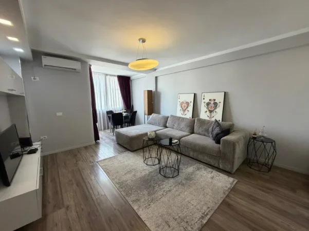 Tirane, shitet apartament 1+1 , 61 m² 250.000 € (bllok)