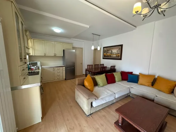 Tirane, jepet me qera apartament 2+1 Kati 4, 100 m² 450 € (Fresku)