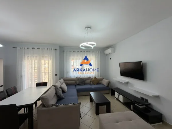 Tirane, jepet me qera apartament Kati 10, 103 m² 1.000 € 