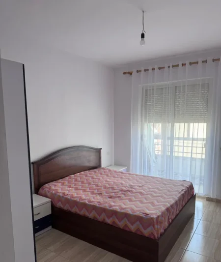 Tirane, jepet me qera apartament 2+1+Ballkon Kati 8, 80 m² 469 € (Thoma Koxhaj)