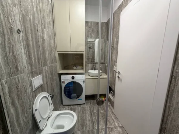 Tirane, jepet me qera apartament 2+1 Kati 9, 116 m² 1.250 € (rruga mine peza)
