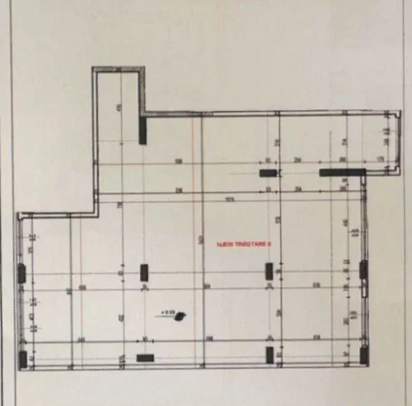 Tirane, shitet dyqan Kati 0, 284 m² 542.830 € (Paskuqan)