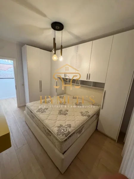 jepet me qera apartament 1+1+Ballkon , 70 m² 500 € (Rr. Teodor Keko, Astir, Tiranë)