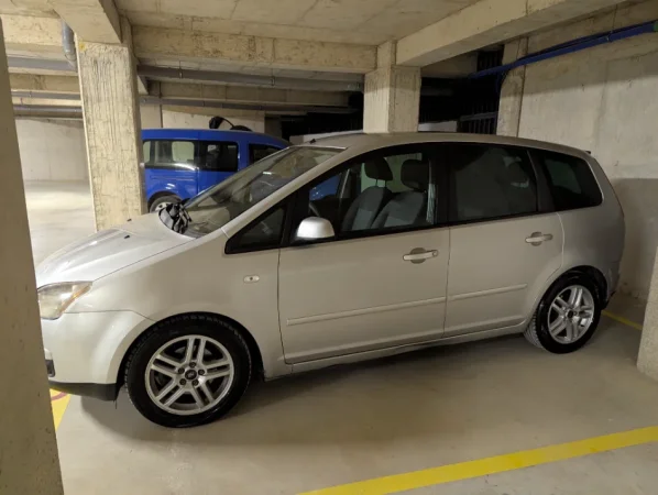 Tirane, shes makine Ford Cmax Nafte, 2.200 €