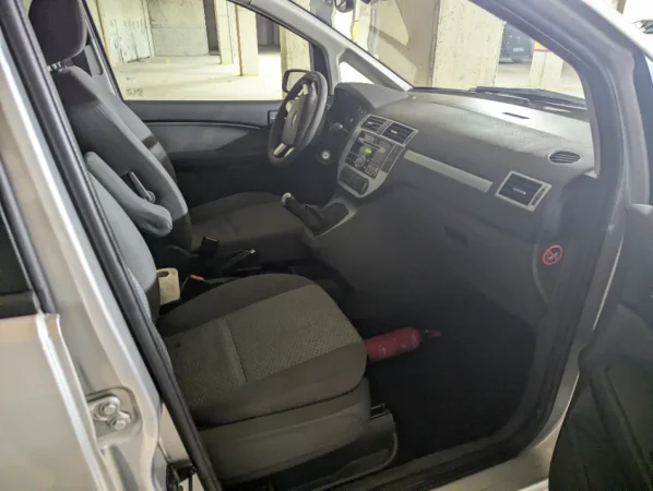 Tirane, shes makine Ford Cmax Nafte, 2.200 €
