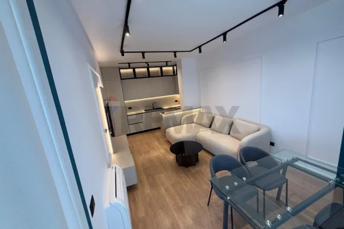Tirane, jepet me qera apartament 1+1 Kati 8, 65 m² 800 € (green harmony)