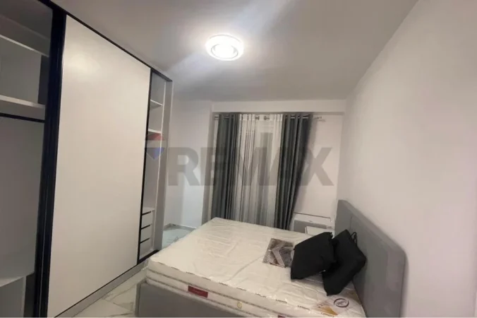 Tirane, jepet me qera apartament 2+1 , 99 m² 600 € (Bulevardi Kashar,)