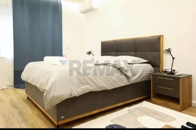 Tirane, jap me qera apartament 2+1 Kati 3, 104 m² 1.000 € (Mine Peza)