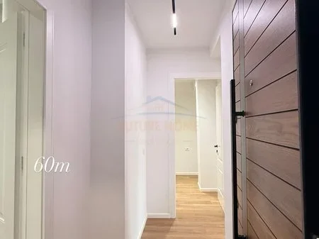 Tirane, shitet apartament 1+1 Kati 4, 60 m² 155.000 € 