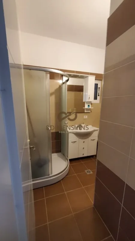 Shitet Apartament 1+1 ne Sarande te rruga e katert (D8141A-114)