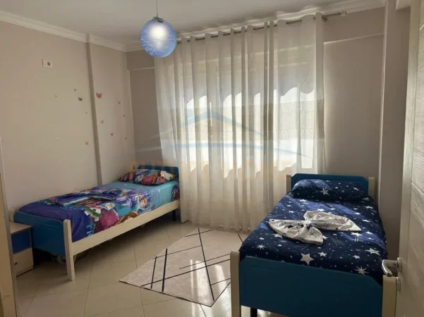 Tirane, shitet apartament 2+1 Kati 11, 126 m² (Kthesa e kamzes)