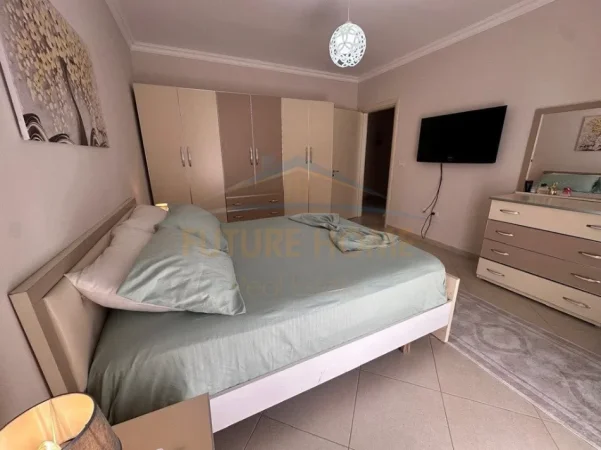 Tirane, shitet apartament 2+1 Kati 11, 126 m² (Kthesa e kamzes)