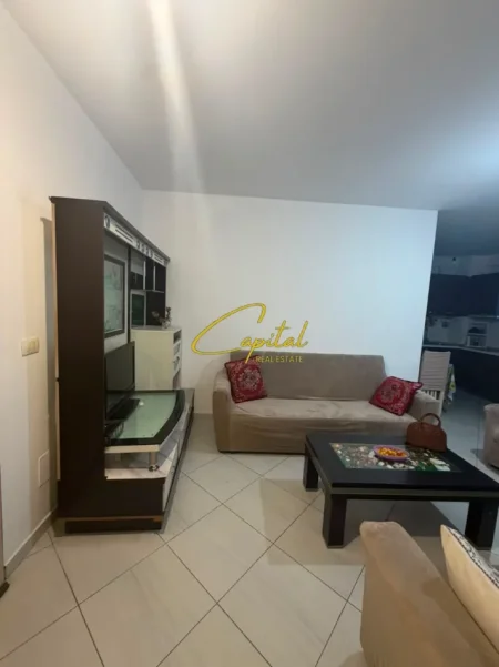 Tirane, jepet me qera apartament 1+1 Kati 3, 55 m² 400 € (ASTIR)