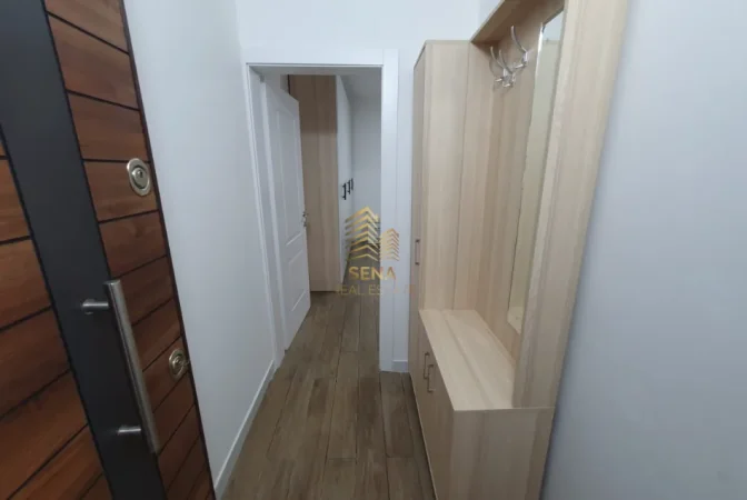 Tirane, jepet me qera garsonier 1+1 Kati 4, 40 m² 450 € (21 Dhjetori)