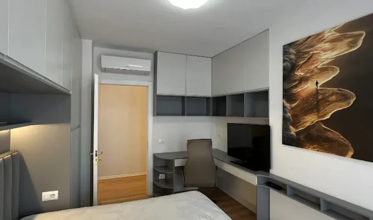 Tirane, jepet me qera apartament 2+1 Kati 9, 93 m² 750 € 