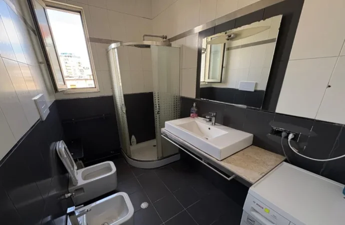 Tirane, jepet me qera apartament 2+1 Kati 6, 78 m² 650 € (Shkolla e Baletit)