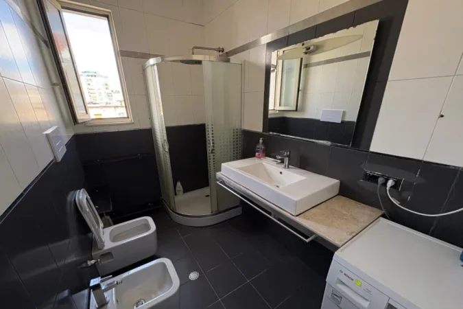 Tirane, jepet me qera apartament 2+1 Kati 6, 78 m² 650 € (Shkolla e Baletit)