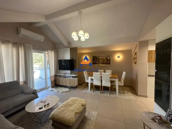 Tirane, jepet me qera apartament 2+1+Ballkon Kati 3, 80 m² 750 € 