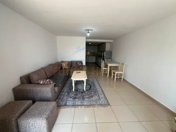 Tirane, jepet me qera shtepi 2+1 Kati 1, 122 m² 400 € (Ish tregu elektrik)